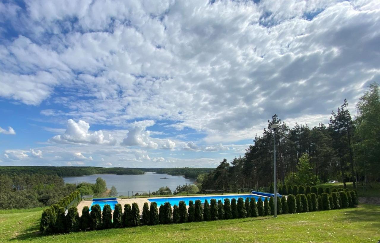 Brzezina Resort - Wille Znin Exterior photo